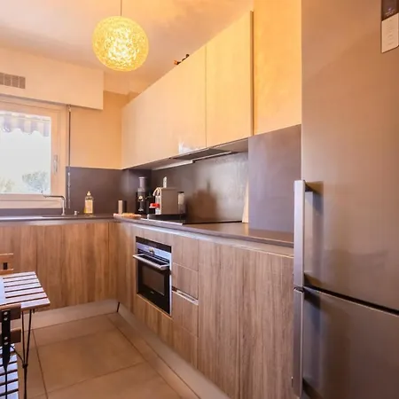 2 Pieces Lumineux Terrasse Ensoleillee *