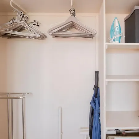 아파트 2 Pieces Lumineux Terrasse Ensoleillee